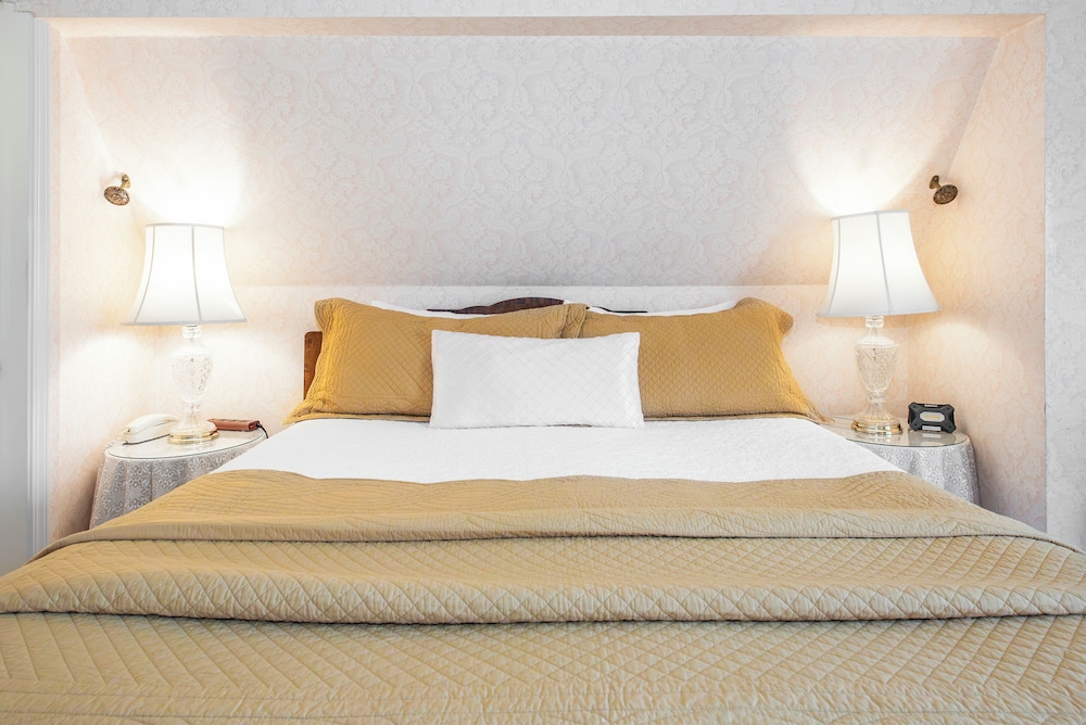Bath Street Inn 17/50