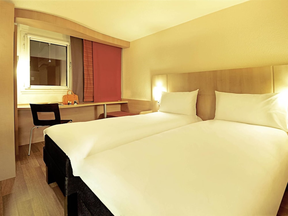 IBIS BUDGET AUBENAS 17/49