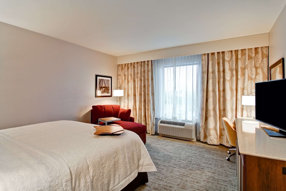 Hampton Inn And Suites Detroit Troy 21/64
