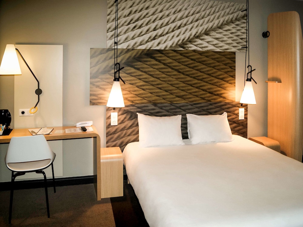 Ibis St Malo La Madeleine 13/68
