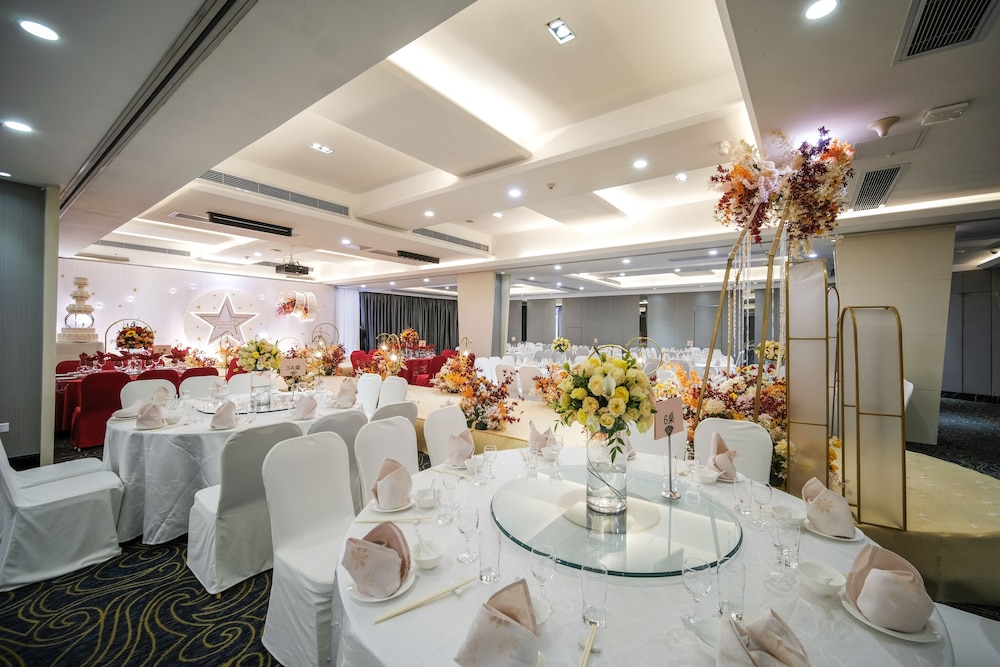 Grand Skylight Hotel Shenzhen 52/62
