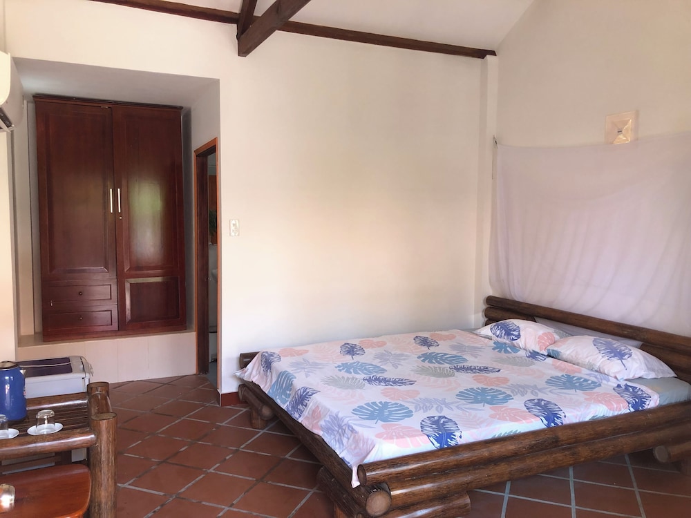 Phu Quoc Kim - Bungalow On The Beach 44/72