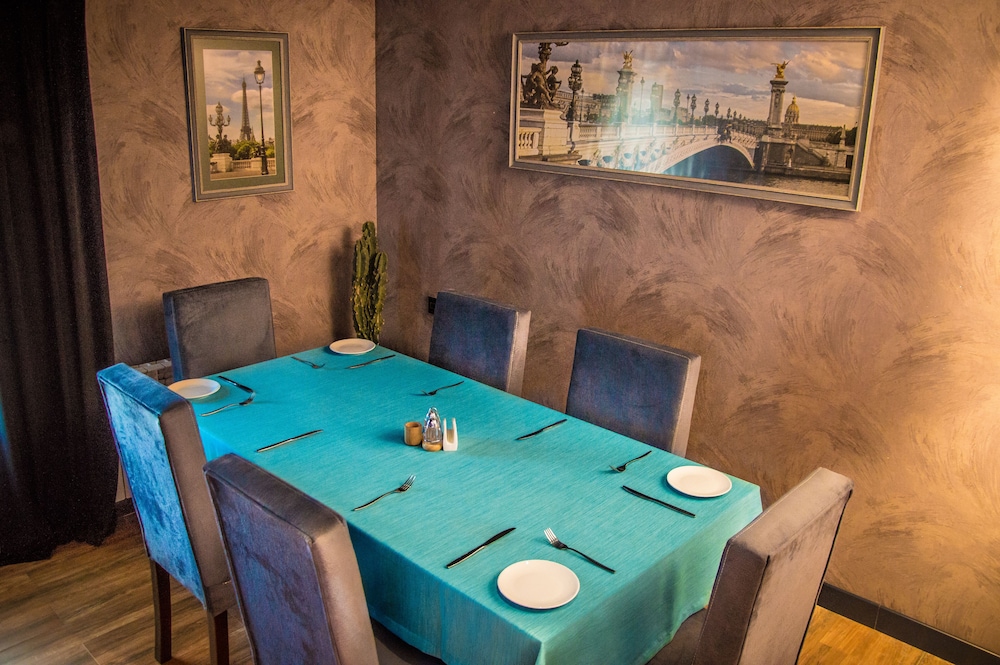 Hillmond Hotel Baku 50/61