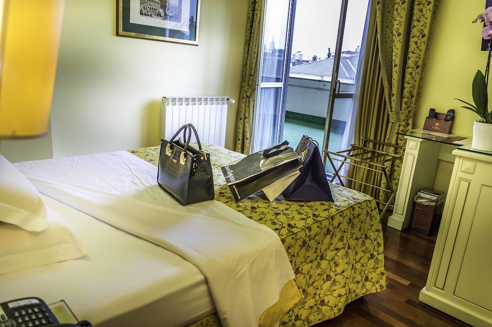 Hotel La Bussola 26/46