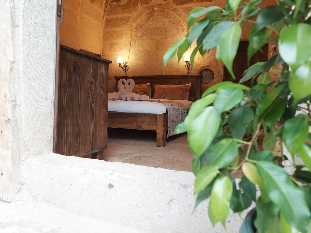 Armesos Cave Hotel 43/50