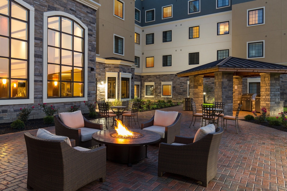 Staybridge Suites Sacramento - Folsom 65/79