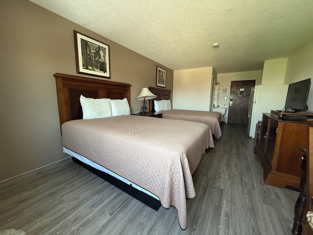 Island Inn 16/64