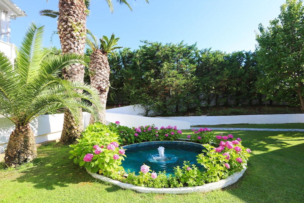 Mandraki Village Boutique Hotel 40/50
