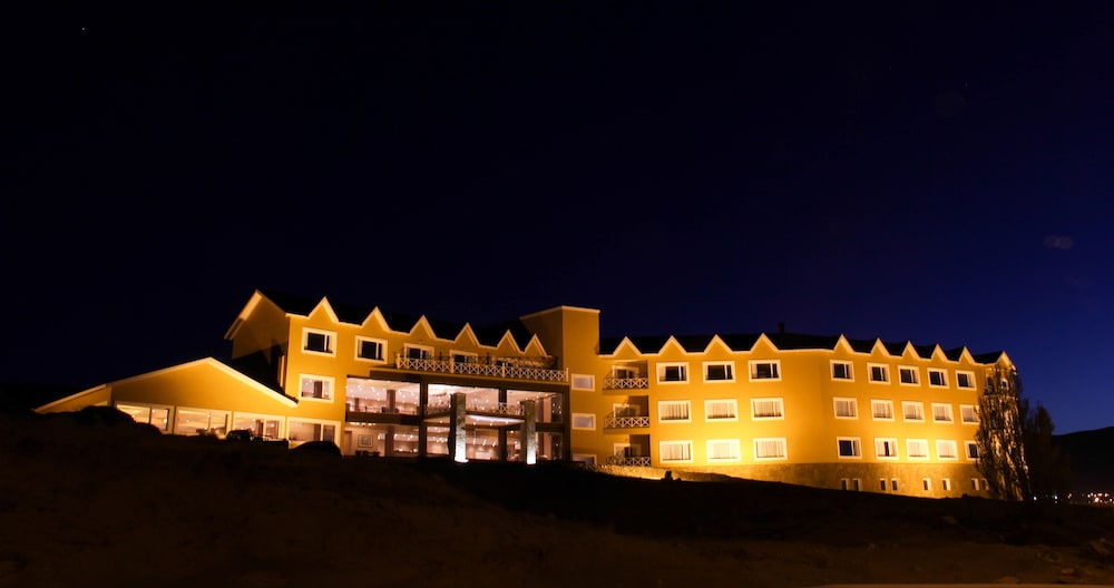 Las Dunas Hotel 4/63