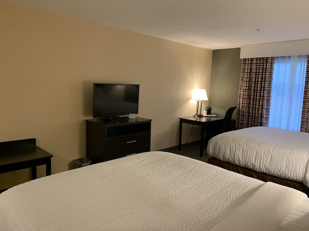 Days Inn And Suites By Wyndham Florence Jackson Area 11/50