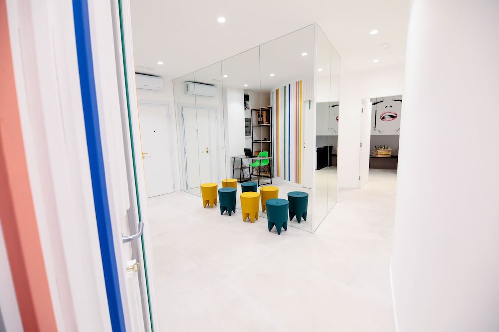 O.Effe. Global Suites at Vatican 40/50