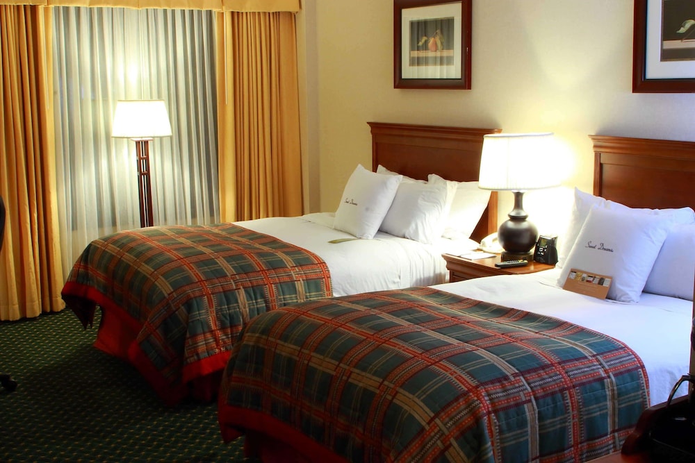 Somerset Hotel and Conference Center 20/63