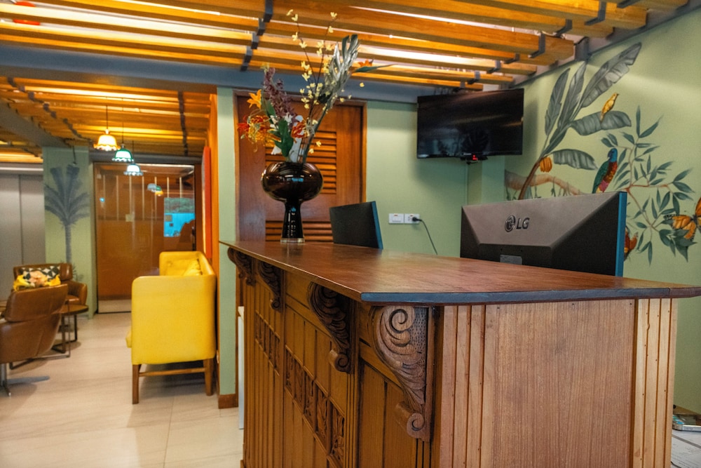 lobby