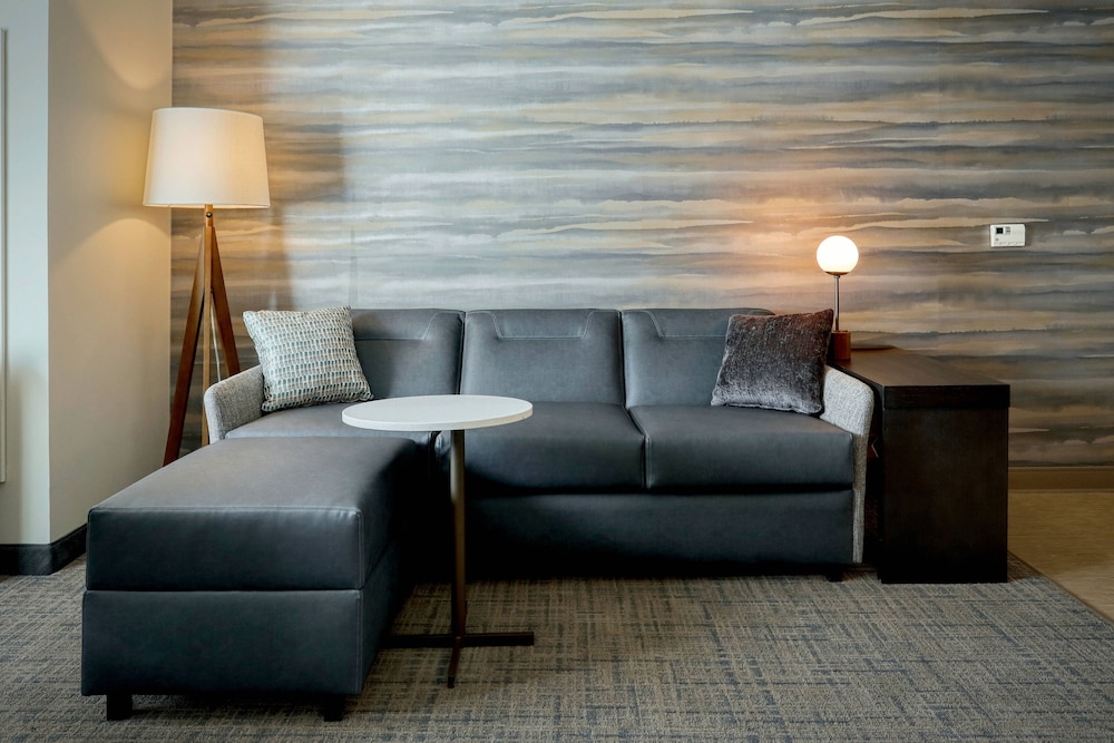 Residence Inn Harrisburg North 42/61