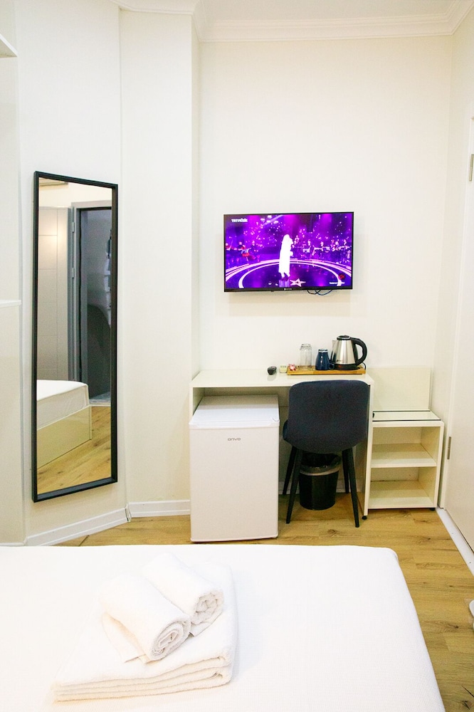 Beans House Suite 20/50