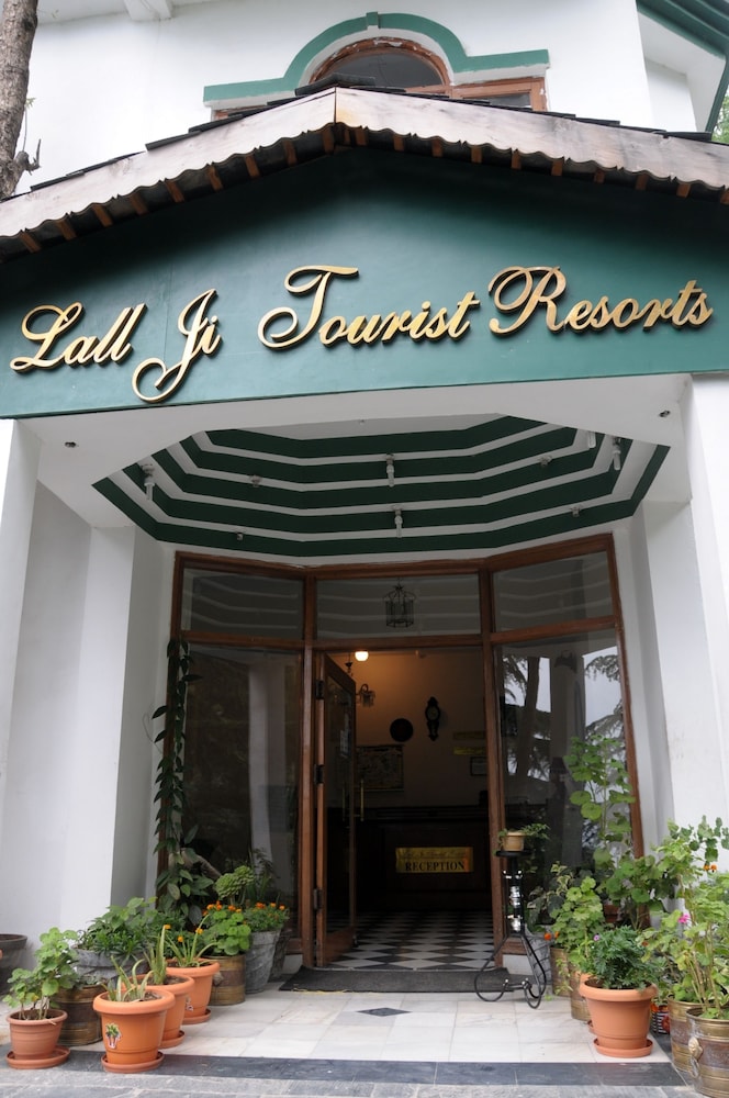 LALL JI TOURIST RESORT. 2/50