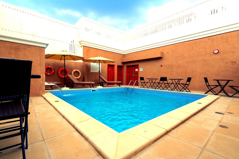 Al Liwan Suites Rawdat Al Khail 31/45
