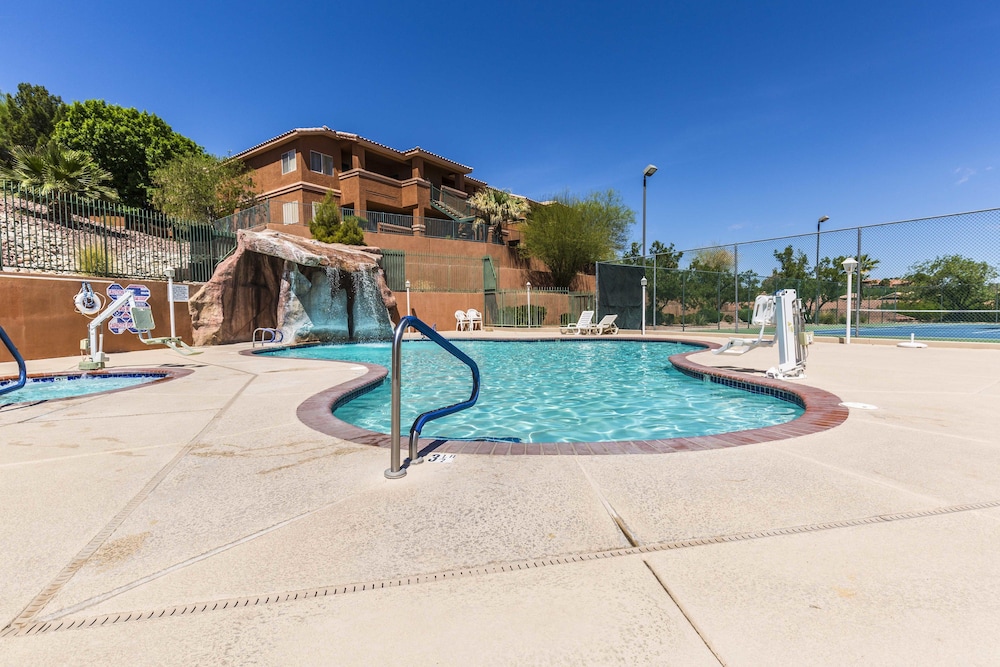 Highland Estates Resort 7/60