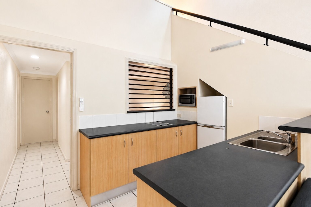 Trinity Beach Club Holiday Apartments 16/27