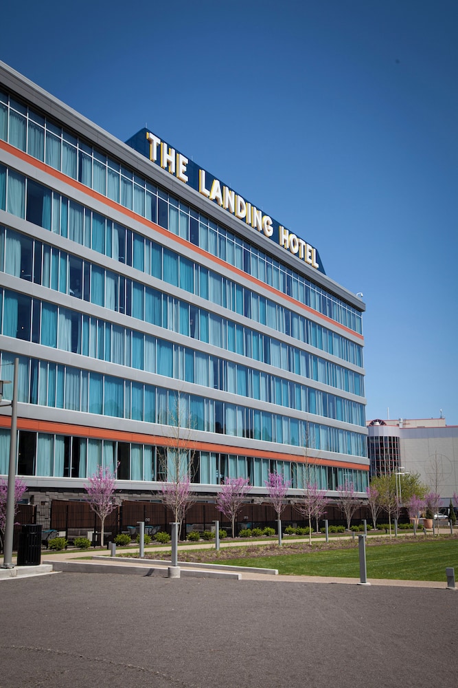 The Landing Hotel at Rivers Casino Pittsburgh image