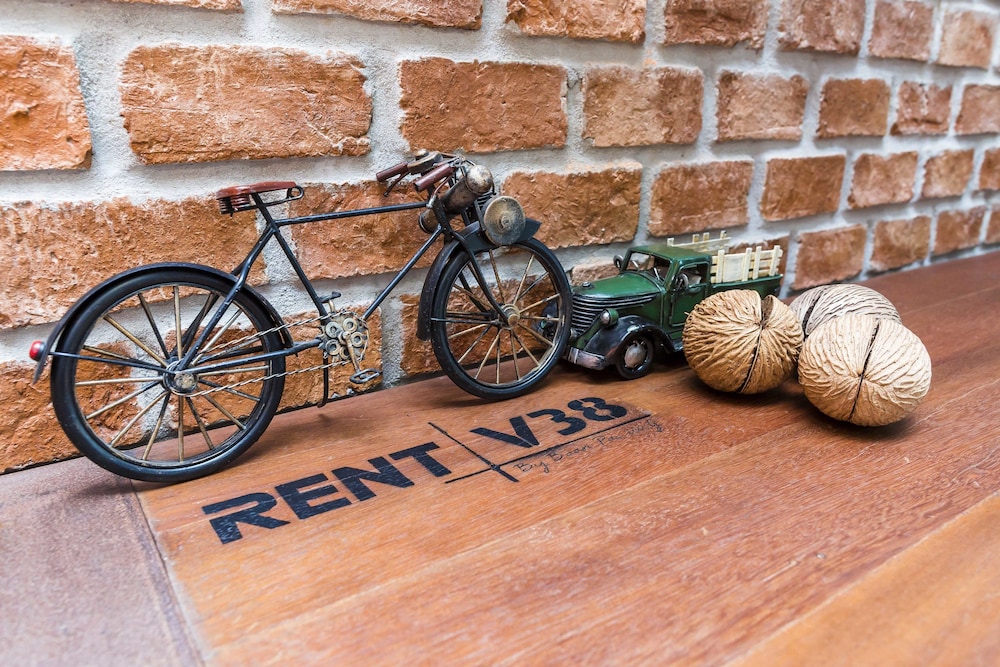 Rent V38 67/90