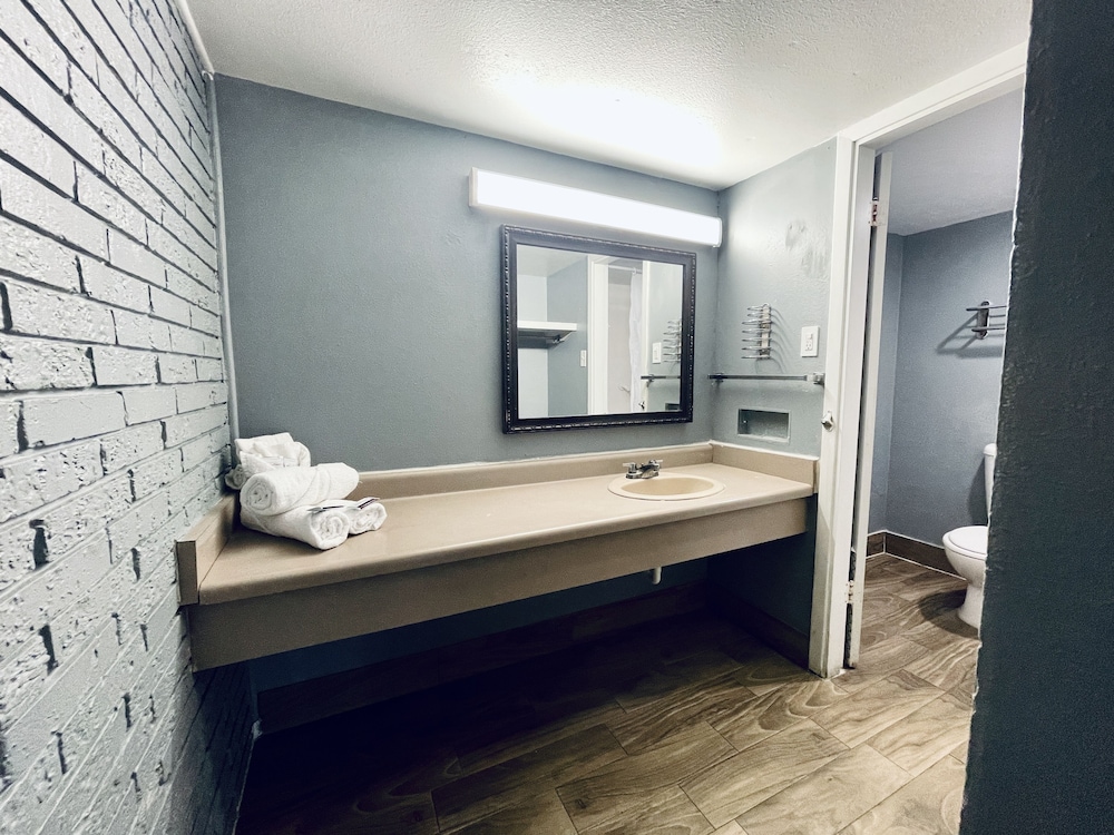 Extended Stay SA 30/30