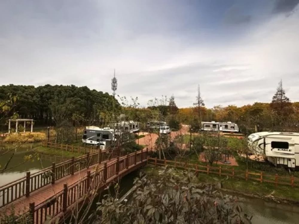 Lin Jia Camping Site Shanghai 38/50