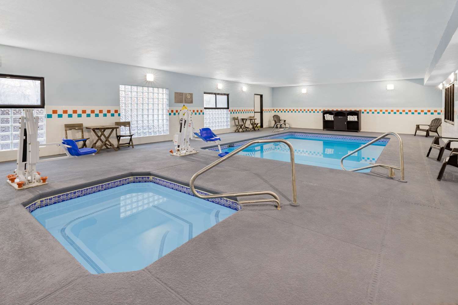 Days Inn by Wyndham Bernalillo 30/43
