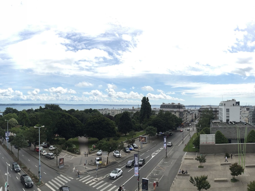 Hotel Mercure Brest Centre Les Voyageurs 29/72