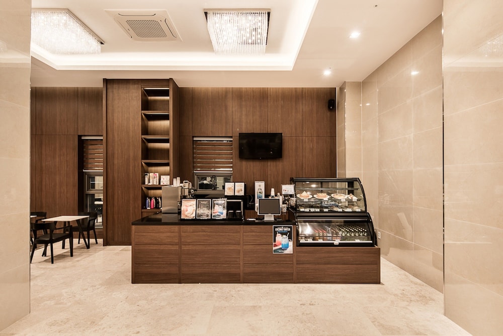 WD HOTEL 36/50
