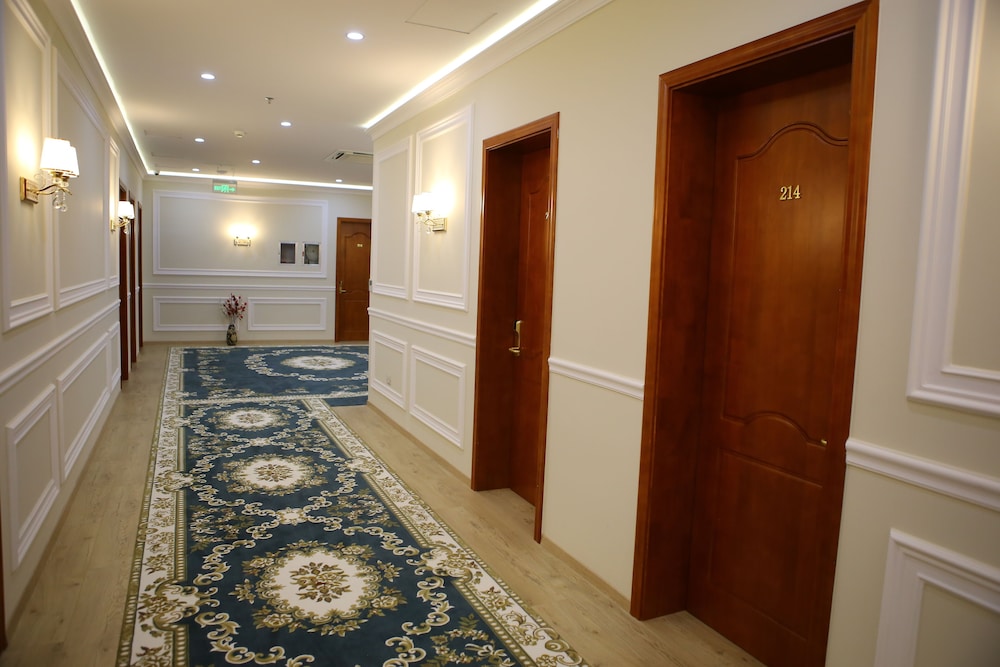 Hotel Colombo Berat 24/50