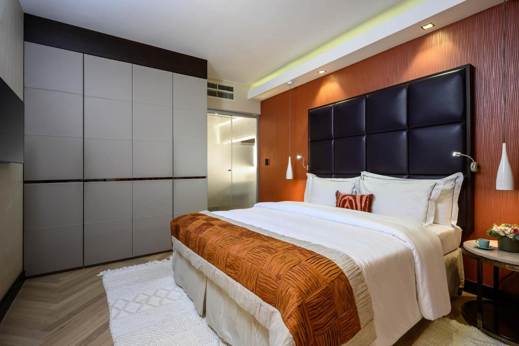 1 BEDROOM, SUITE, SEA VIEW
