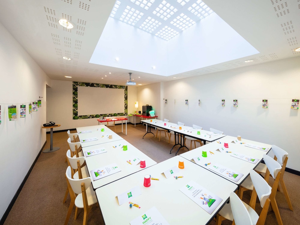 ibis Styles Calais Centre 25/48