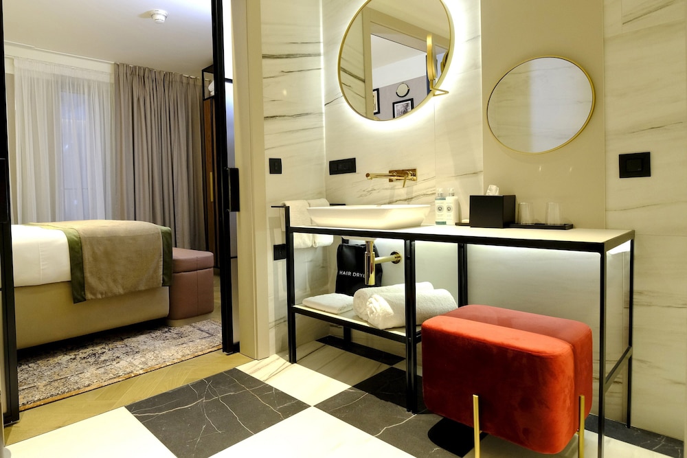 Hotel Indigo Belgrade 11/78