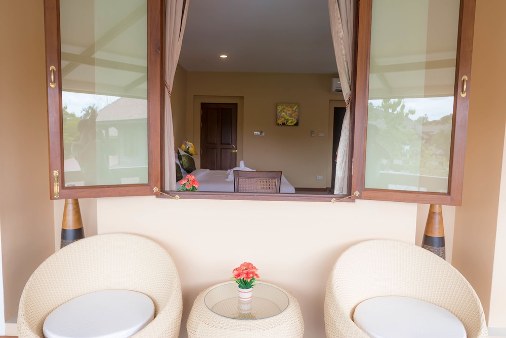 Huean Kham Hom Resort 9/72