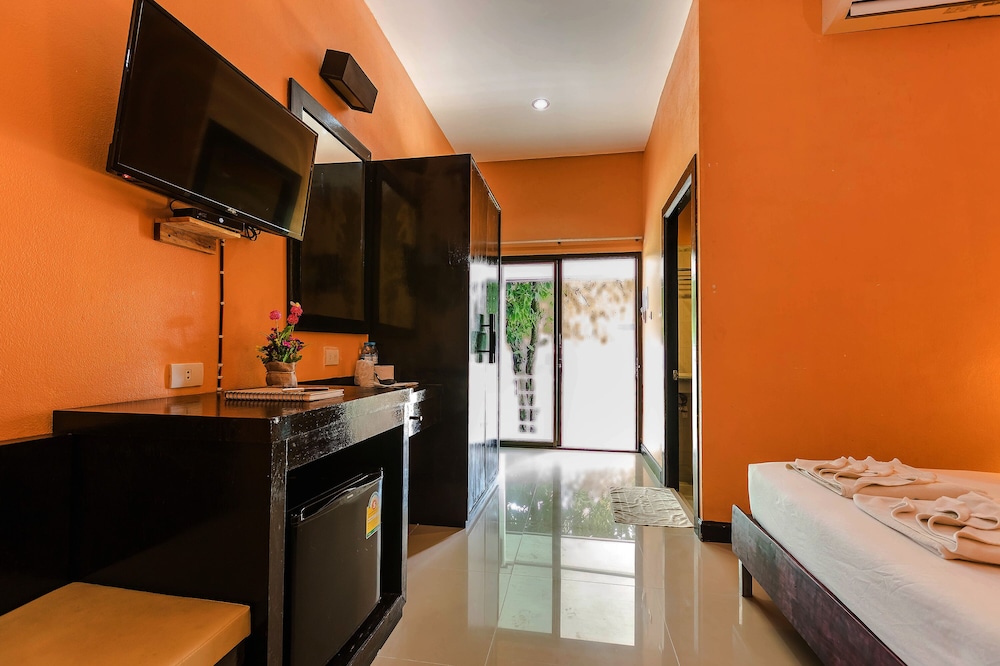 Phi Phi Chang Grand Resort 35/71