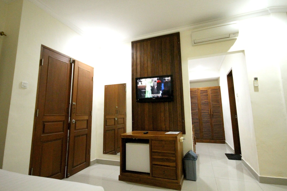 Swastika Guest House 13/39