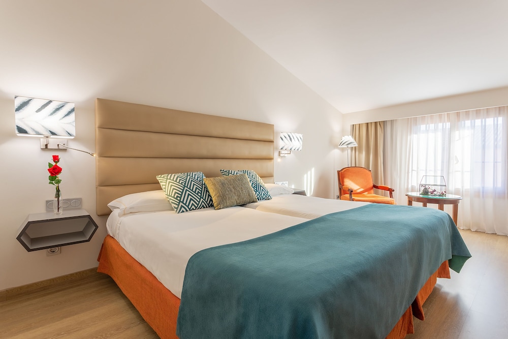 Izan Trujillo Hotel 22/73