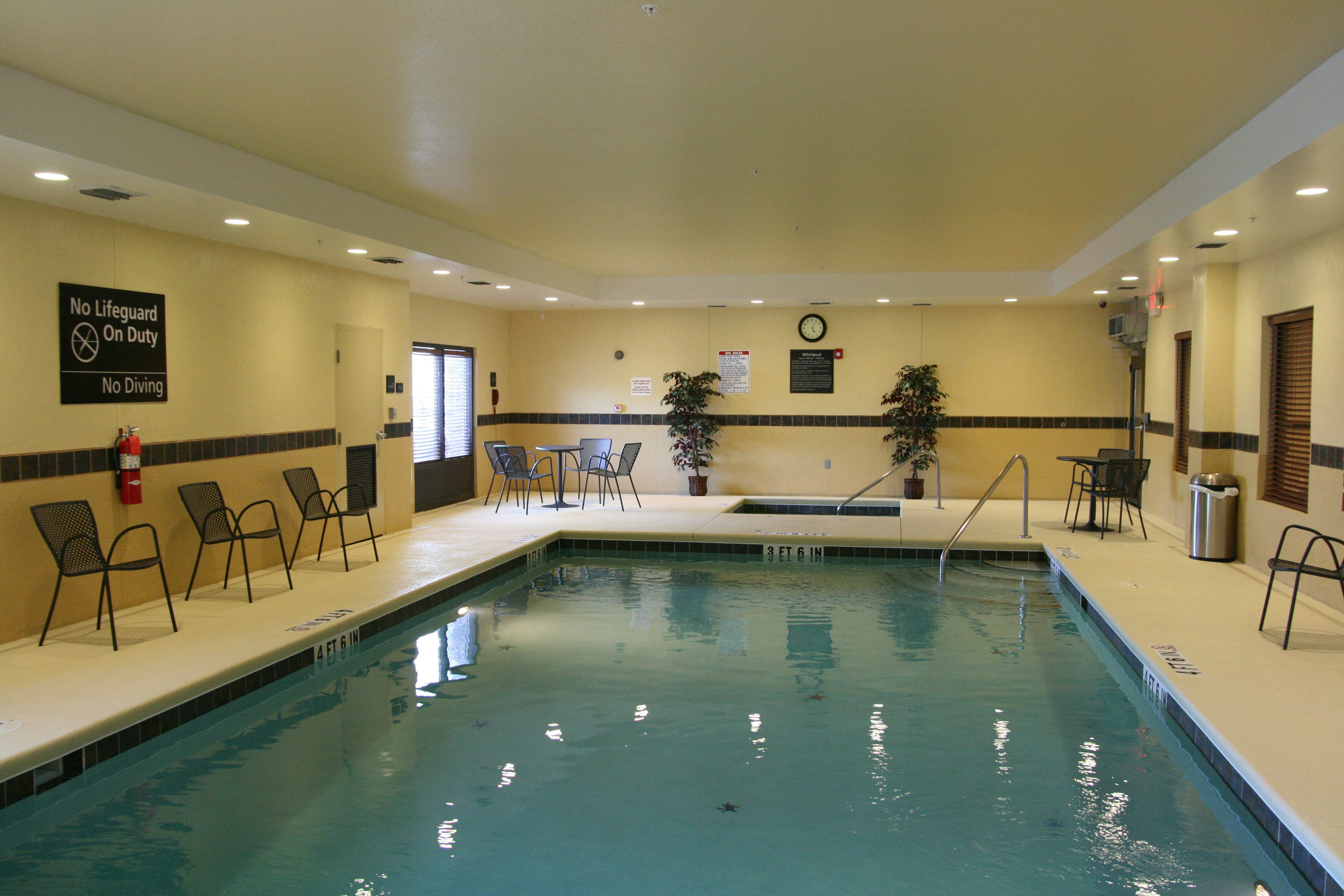 Hampton Inn & Suites Jacksonville - Beach Boulevard/Mayo Clinic Area 36/54