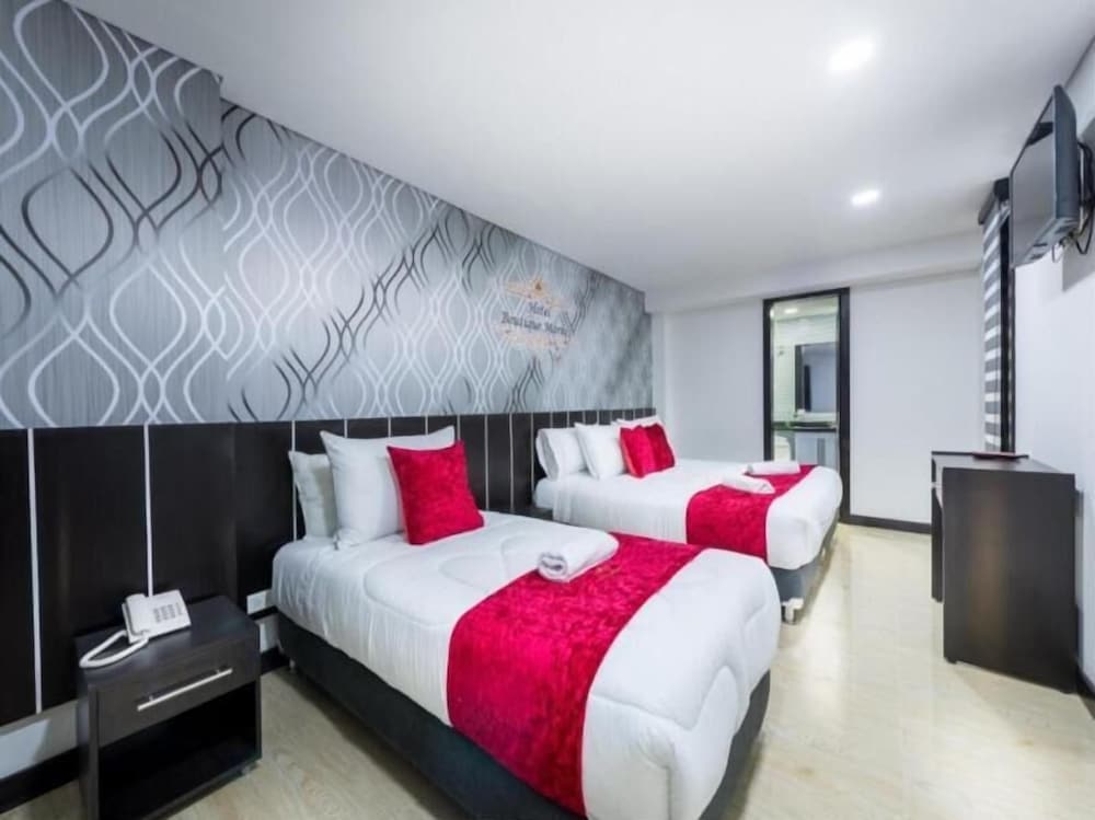 HOTEL BOUTIQUE MARKES 7/17