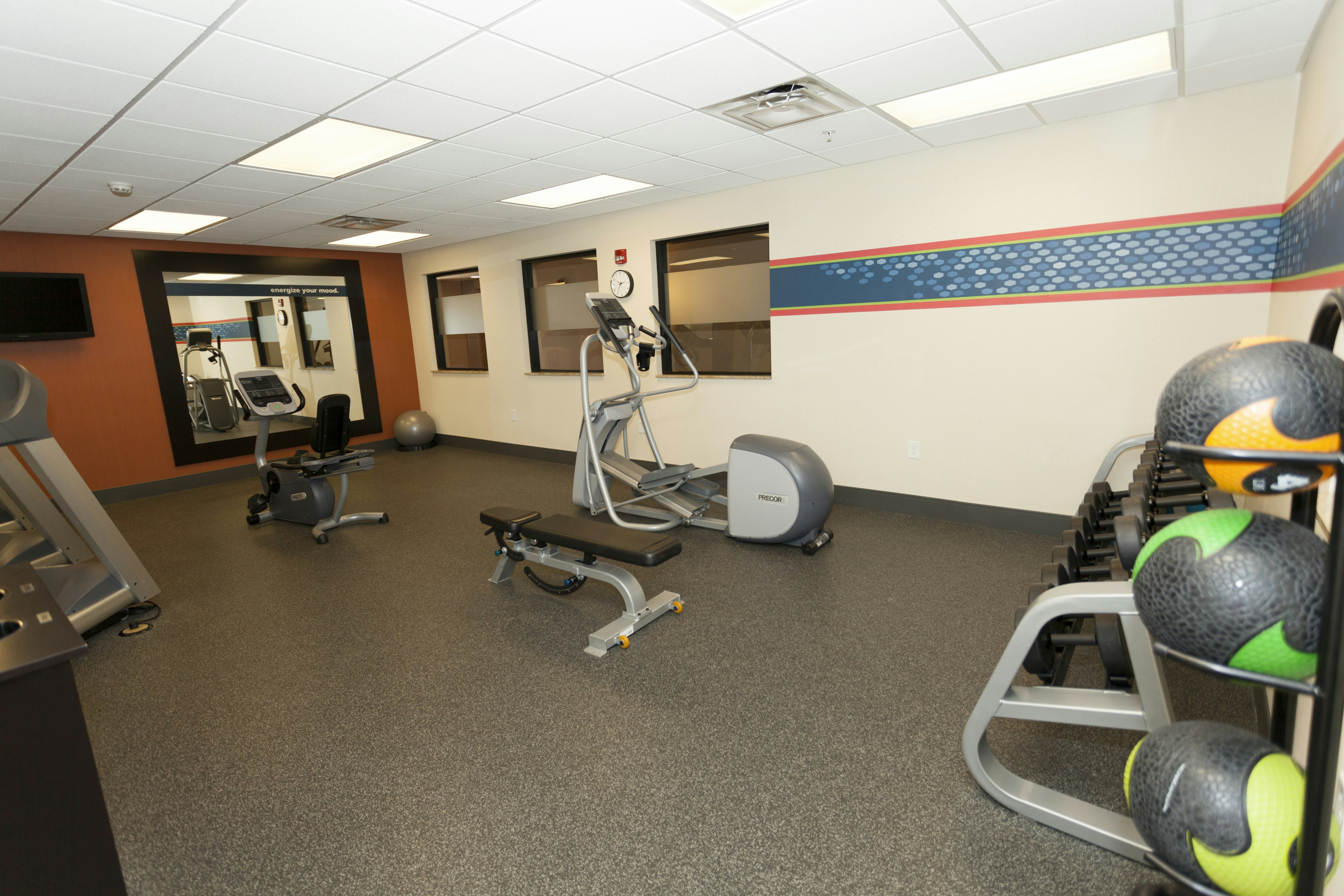 Hampton Inn & Suites Riverton 40/73