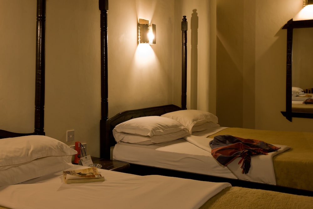 Samburu Sopa Lodge 6/17