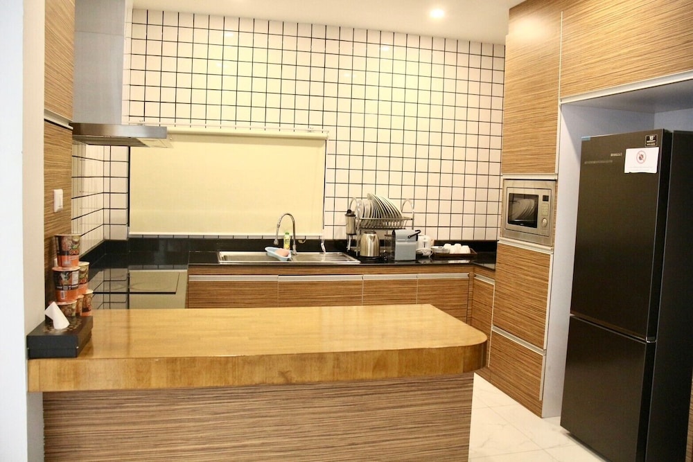Chic Villa 6 13/61