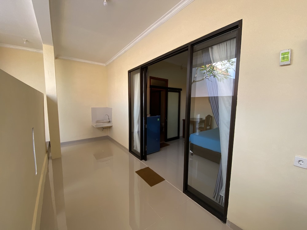 Pandawa Beach Home Stay 18/50