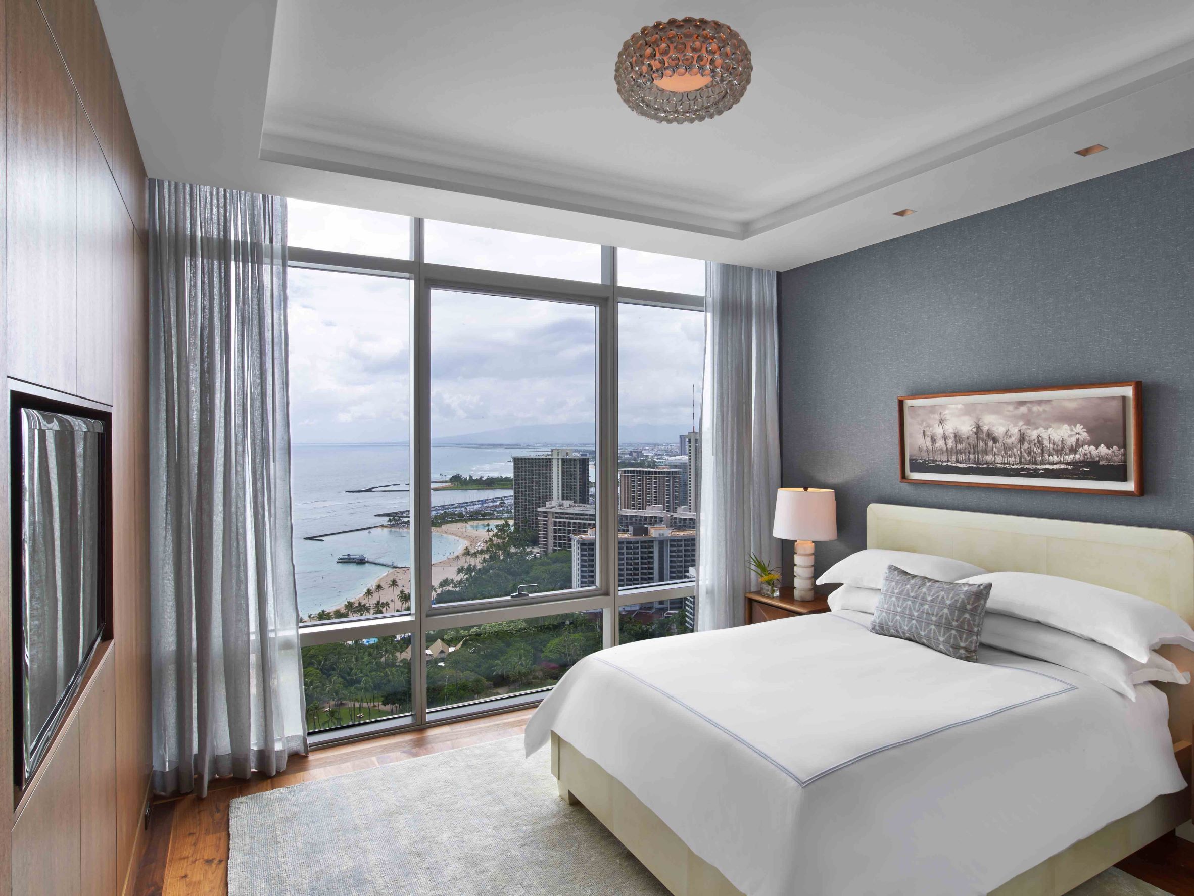 2 Bedrooms, Suite