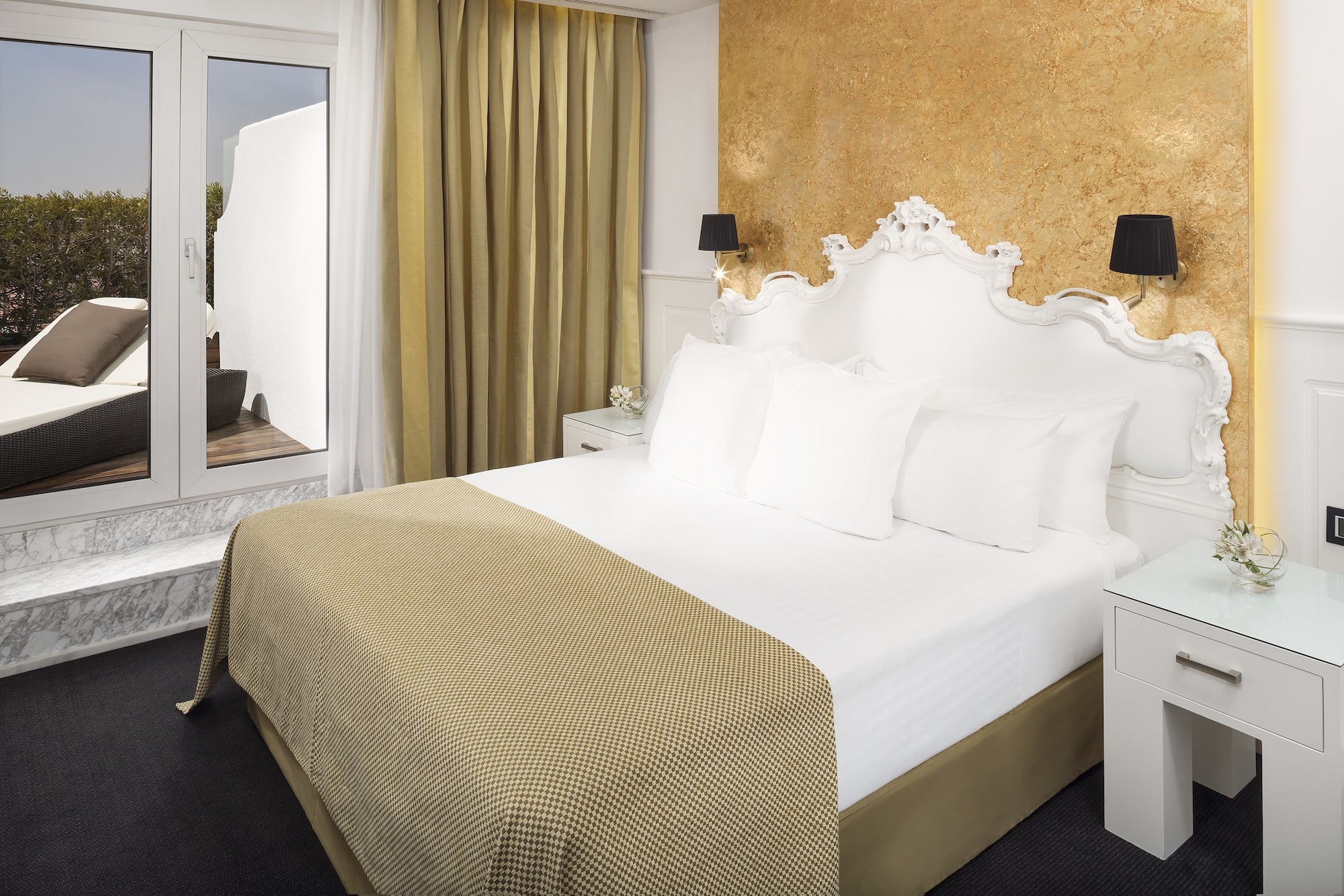 Red Level, Penthouse Suite, King Bed