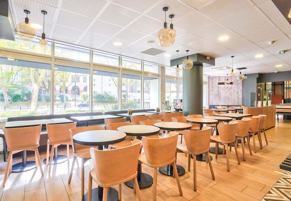 B&B HOTEL Paris Malakoff Parc des Expositions 46/57