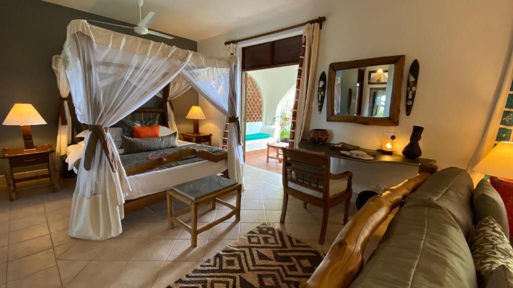 Grand Ocean Front Suite
