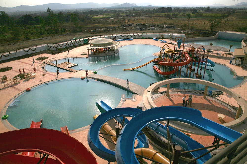 Sentosa Resorts 32/40