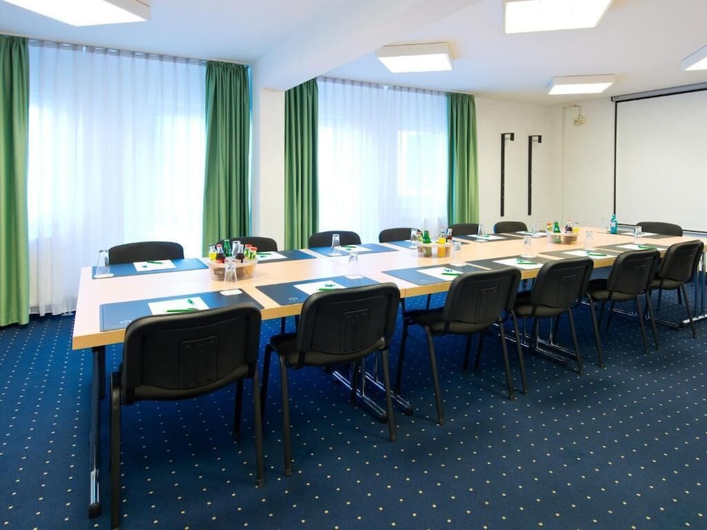 Achat Hotel Darmstadt Griesheim 63/74